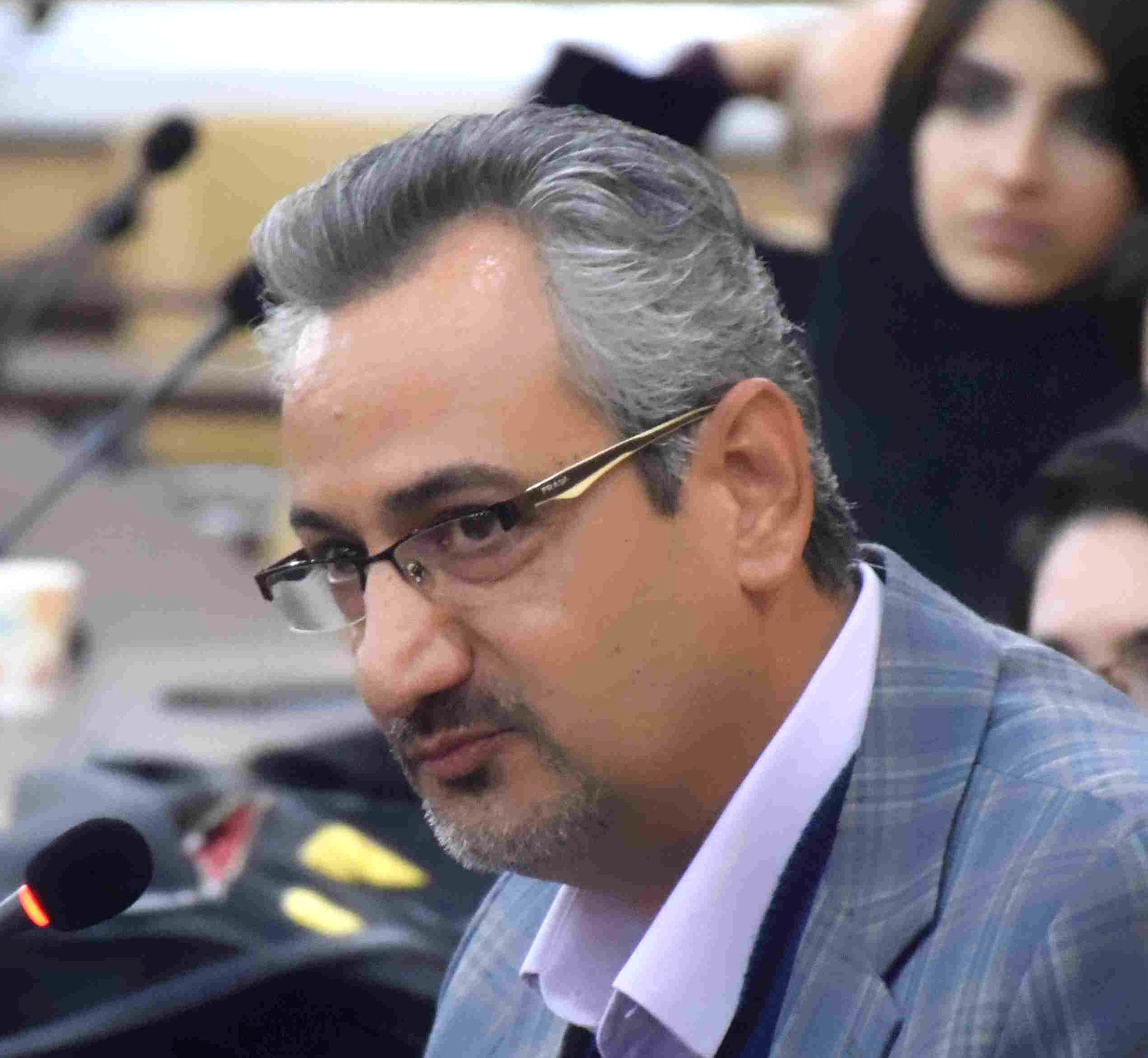 دکتر مصطفی امیری